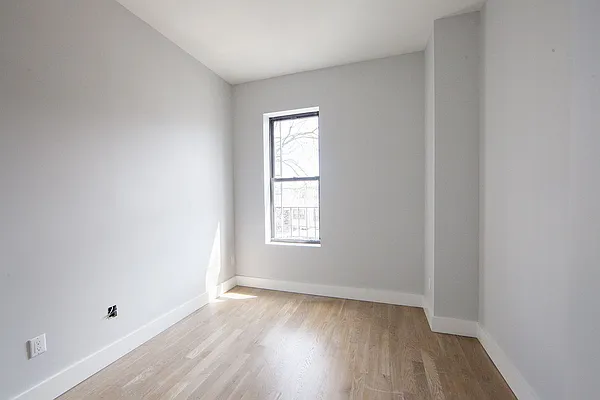 Rented by Brooklyn Group | media 55