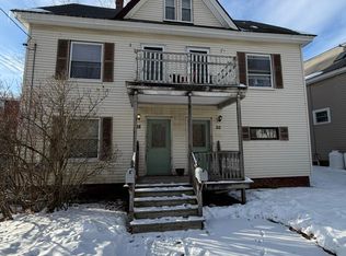 18-20 Elm St, Derry, NH 03038