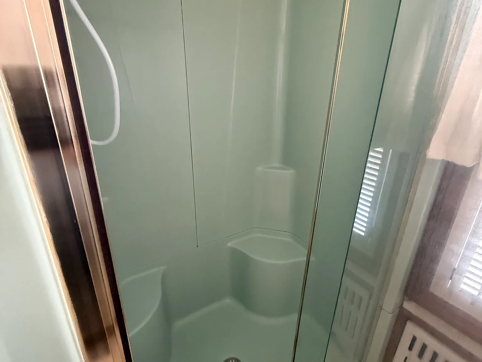 2 bed, $1,150 — Photo 2