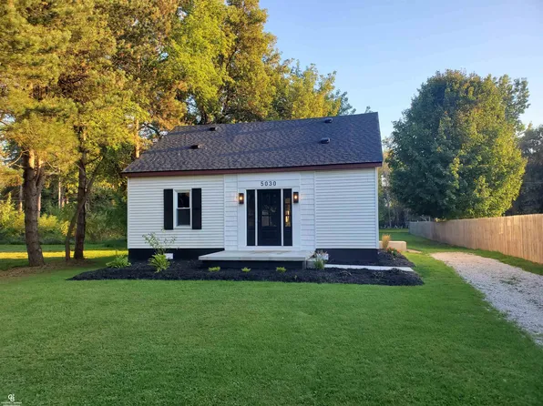 5030 Fry St, Croswell, MI 48422