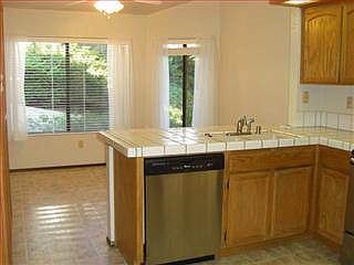 3rd image of 7683 Galloway Dr