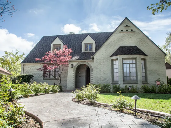 2250 Markham Way, Sacramento, CA 95818
