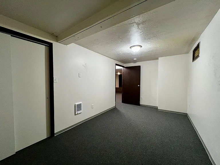 803 S 14th Ave — Photo 13