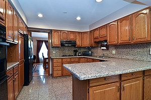 4th image of 9809 N Glendale Ln