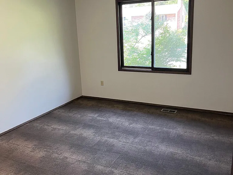 5213 S Pittsburg St — Photo 16