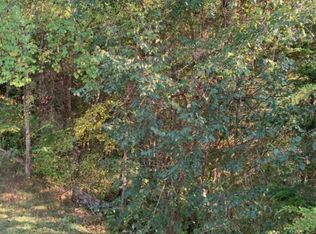 Forest Ridge Rd, Dandridge, TN 37725