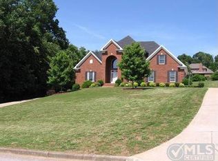 449 Stonemeadow Rd, Clarksville, TN 37043