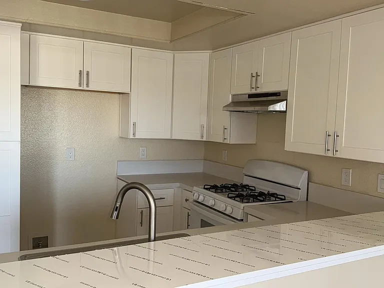 3418 W Orange Ave #207 — Photo 8