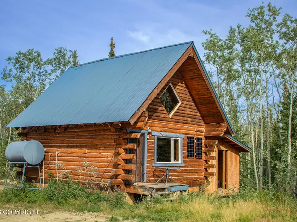 276 Parks Hwy, Anderson, AK 99744