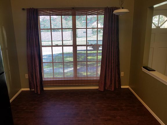 3rd image of 8224 Riverboat Dr