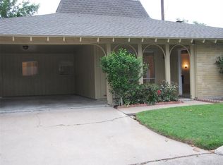 22 E Champions Colony, Houston, TX 77069