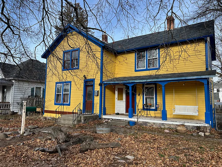 436 S 6th St W — Photo 10