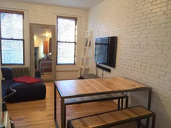 Rented by Living New York