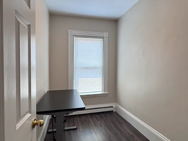 401 Washington St #3 — Photo 10