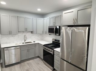 2042 Reed St, Philadelphia, PA 19146