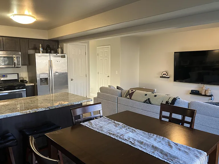 4497 W Overby St #4 — Photo 4