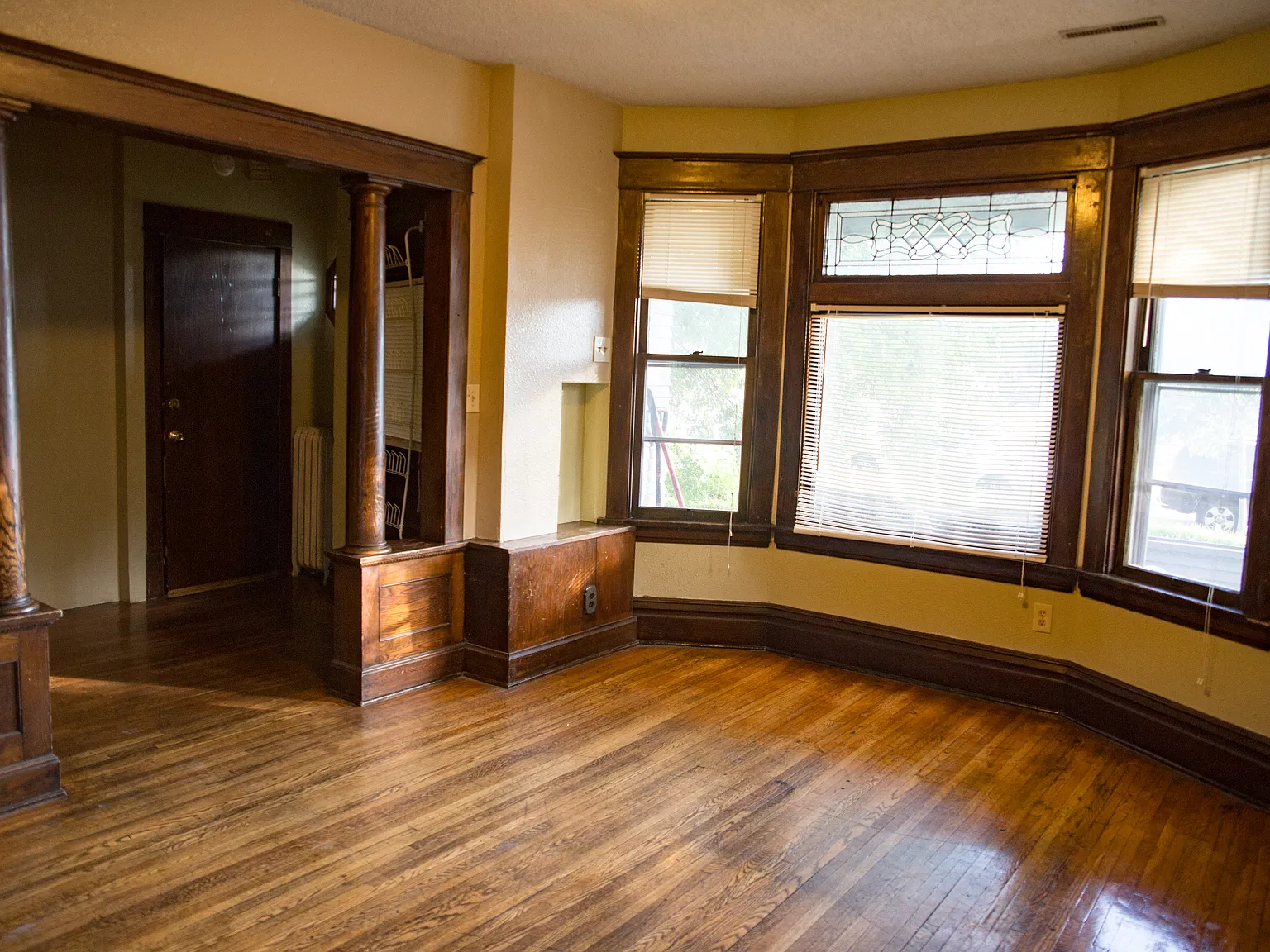 7 bed, $3,850 — Photo 4