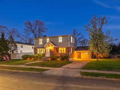 89 Cameron Avenue, Merrick, NY, 11566