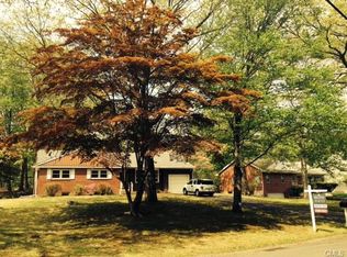 25 Oakhill Ave, Norwalk, CT 06854