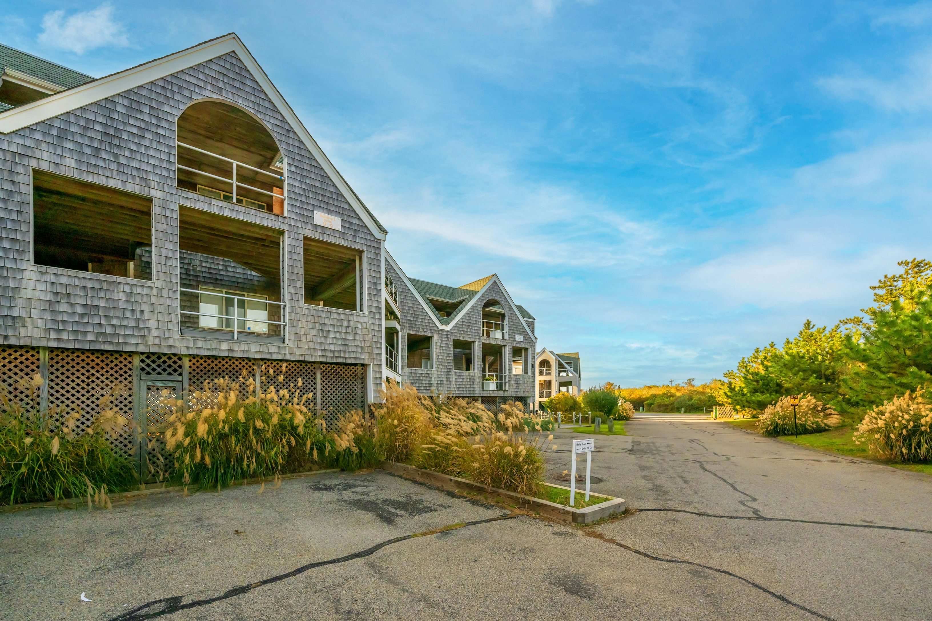 23 Fort Pond Rd Unit 31 in Montauk Out East