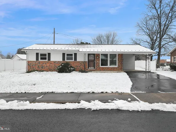 51 Laurel Ave, Chambersburg, PA 17201