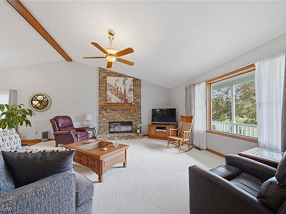 2nd image of 118 Manning Rd