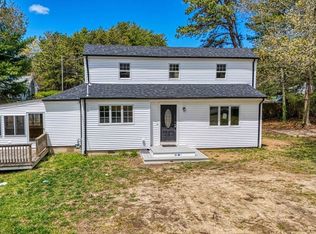 8 Cypress St, Plymouth, MA 02360