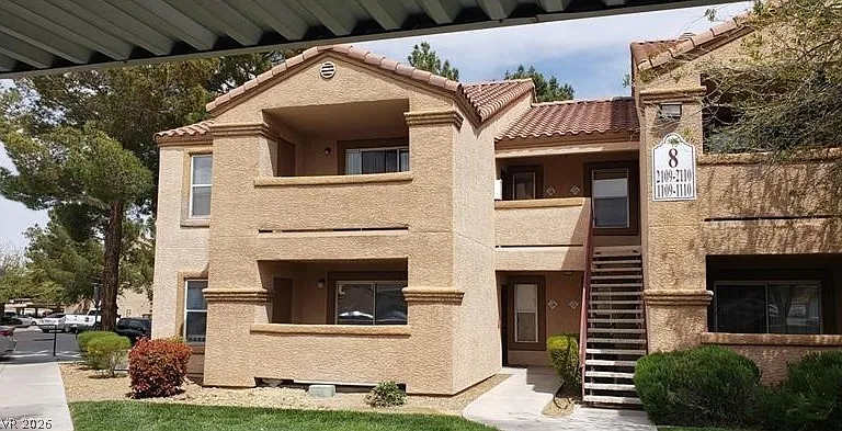 1150 N Buffalo Dr #2109 — Photo 2
