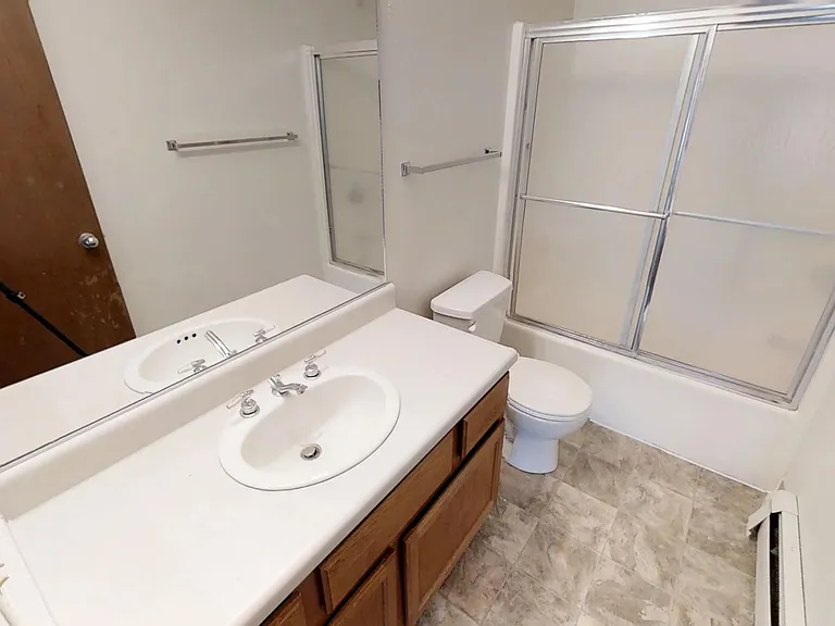 245 Sinclair Ave — Photo 39