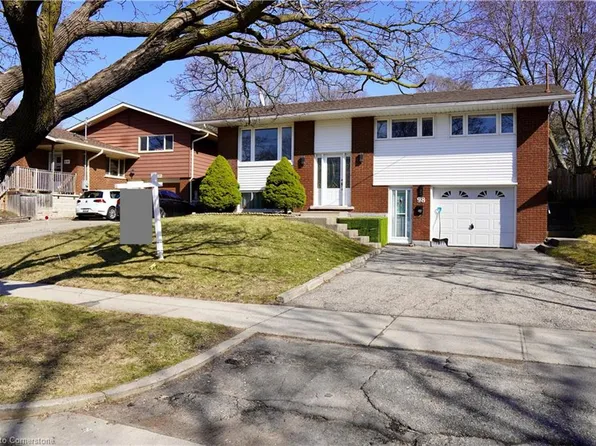 98 Ruskview Rd, Kitchener, ON N2M 4S3