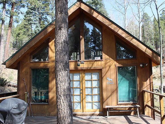 3rd image of 387 Aspen Dr