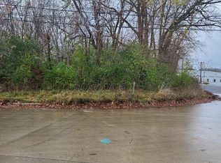 742 Doheny Dr, Northville, MI 48167