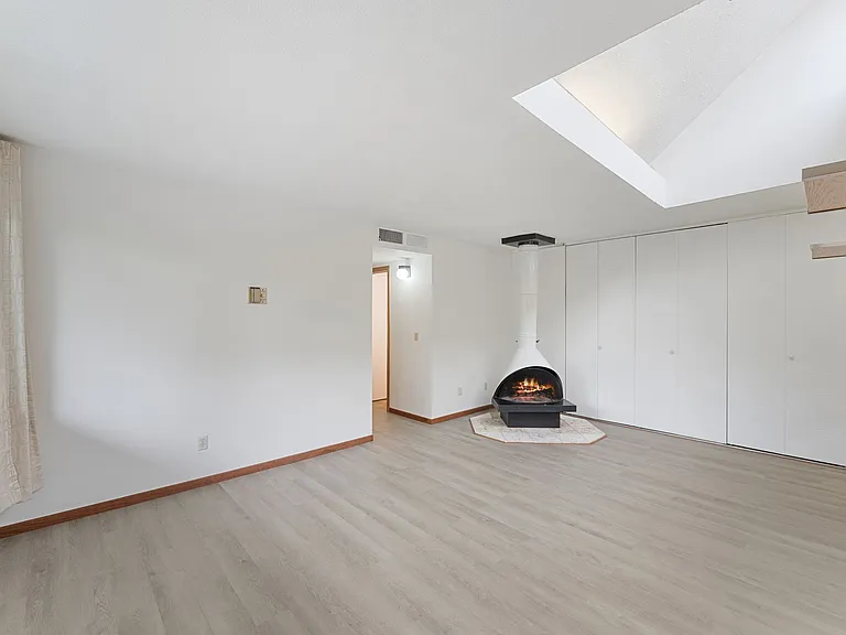 26 Arthur Ave SE #304 — Photo 6