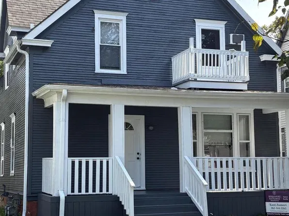 937 Grove AVENUE, Racine, WI 53405