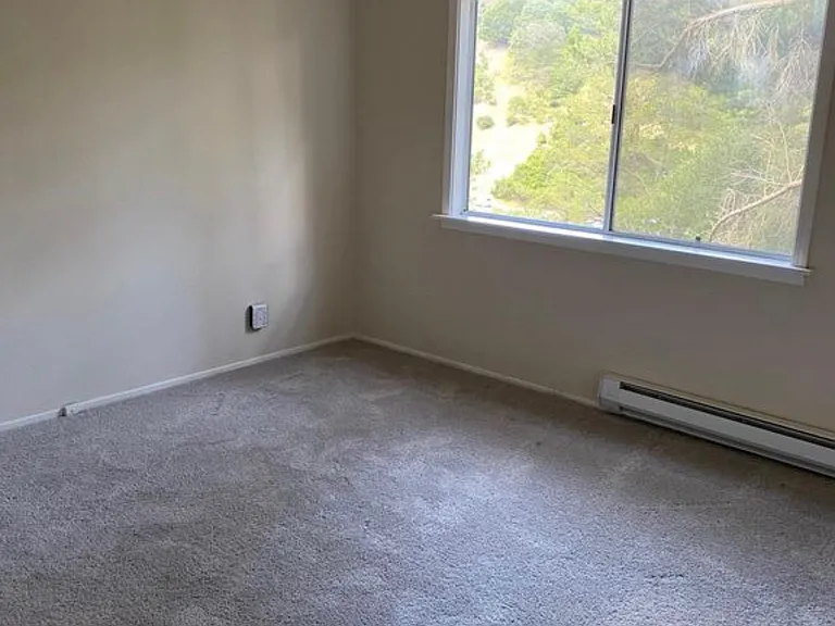21 Muth Dr #2 — Photo 11