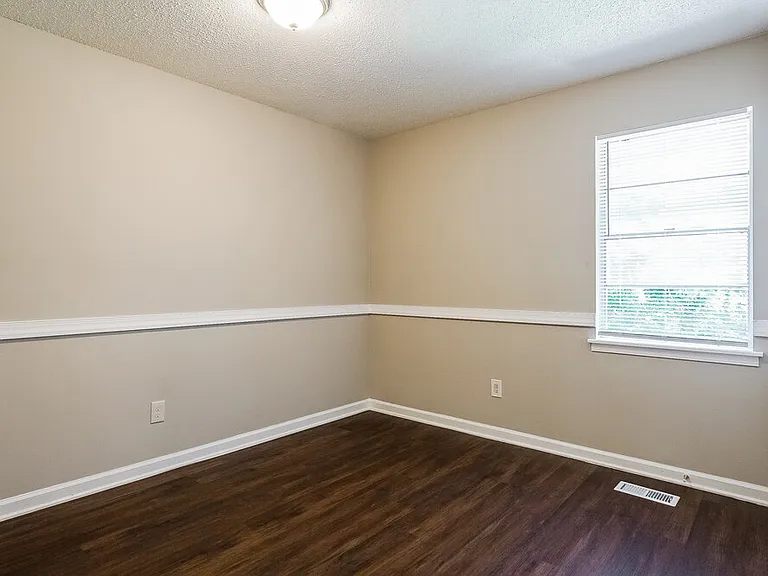 3248 Larrabee Ln — Photo 13