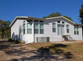 402 Cedar St NE, Perry, FL 32348