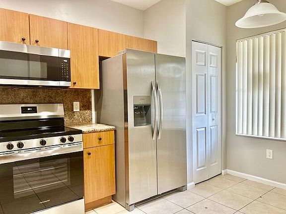 4th image of 8214 SW 29th Street #104