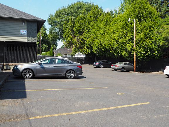 3rd image of 2615 NW Harrison Blvd #386-01-9