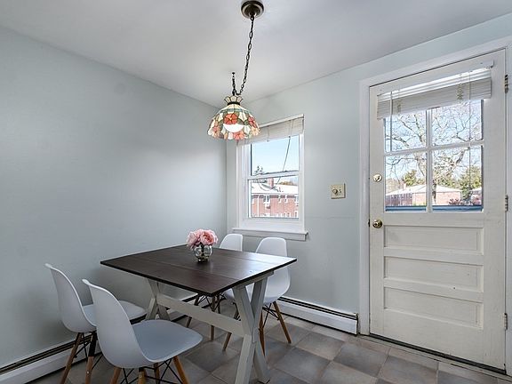 5th image of 22 Leyden St #86