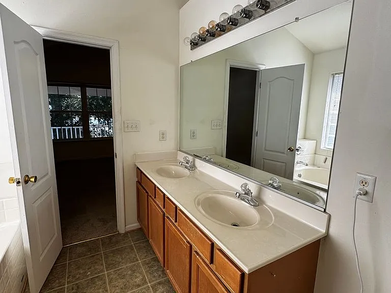 3788 Cainhoy Ln — Photo 36