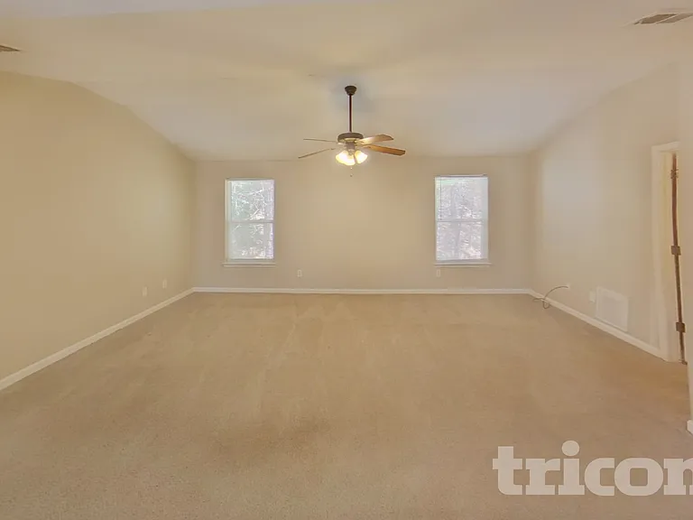 3368 Hunting Creek Pass — Photo 8