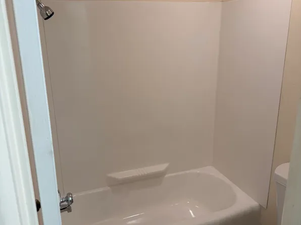 103 W Powers Cir APT 303, Littleton, CO 80120