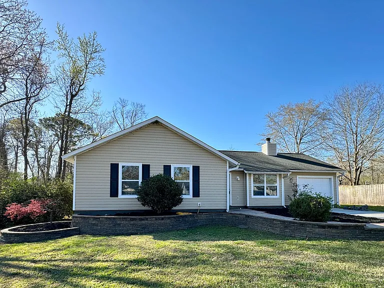 833 Mill River Rd — Photo 1