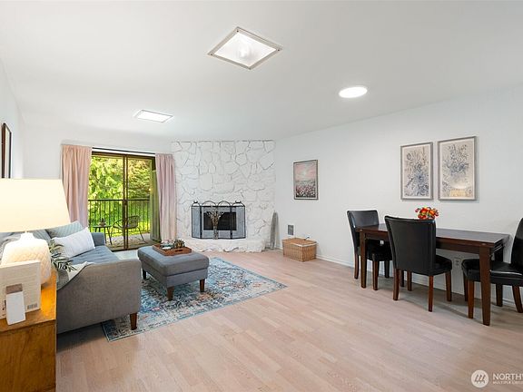 3rd image of 8017 196th Street SW #6B