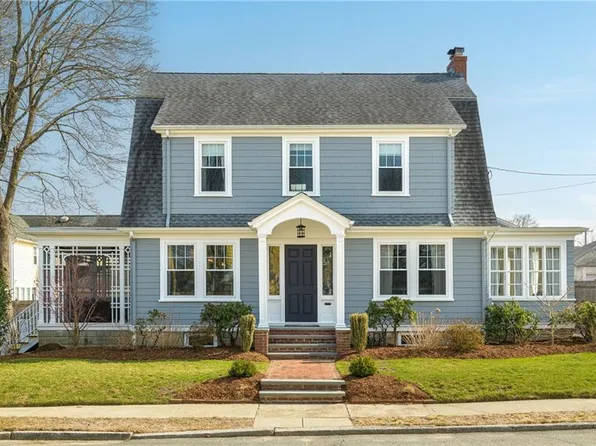 15 Rosewood Ave, Cranston, RI 02905