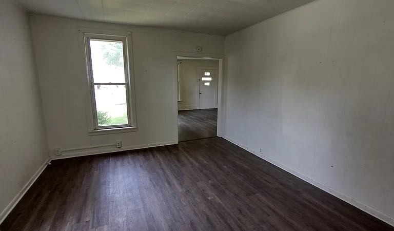 700 E High Ave — Photo 8