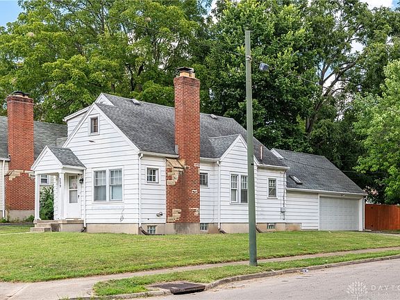 2nd image of 339 Sandhurst Dr