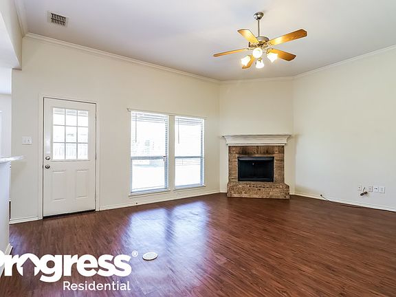2nd image of 732 Blue Marlin Dr