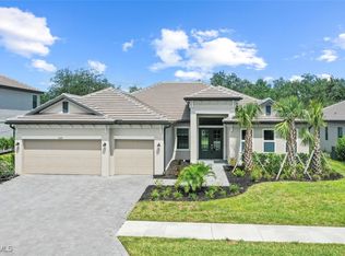 11017 Hanging Vine Dr, Fort Myers, FL 33913